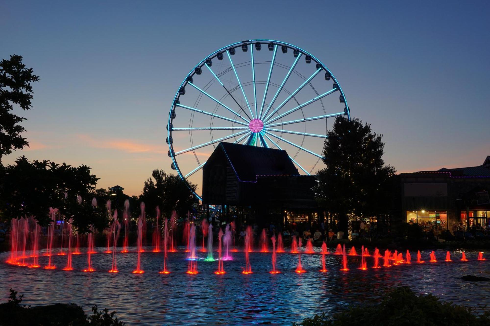 Moonshine Chalet, Hot Tub, Pool Access, Wifi, 1089 Free Tickets Each Paid Day, Dollywood And More Gatlinburg Exterior foto